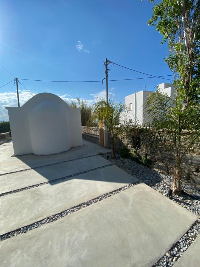 Villa Agrabely & Suites Galanado Exteriör bild